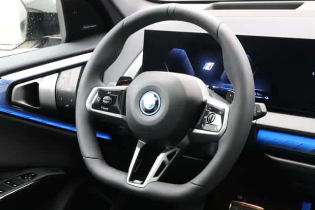 BMW X3 (2026) thumbnail 2
