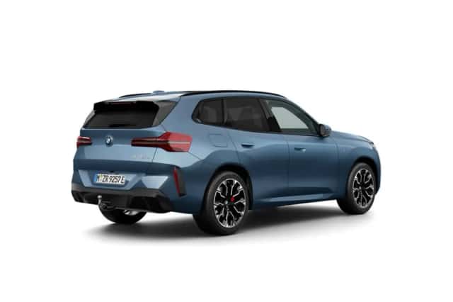 BMW X3 (2026) thumbnail 2