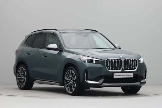BMW iX1 (2023) thumbnail 6