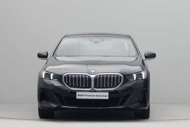 BMW 5-Serie (2024) thumbnail 2
