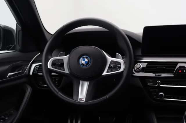 BMW 5-Serie (2022) thumbnail 2