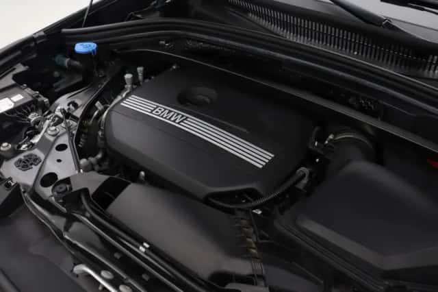 BMW X1 (2022) thumbnail 4