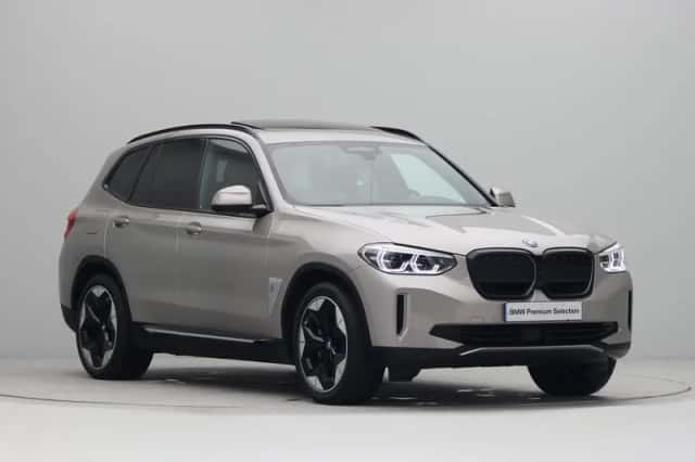 BMW iX3 (2021) thumbnail 3