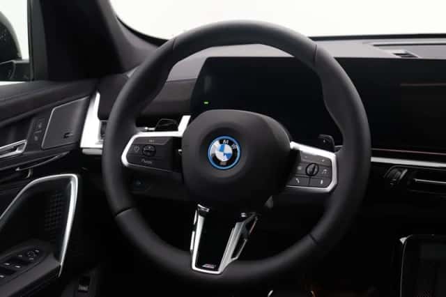 BMW X1 (2026) thumbnail 2