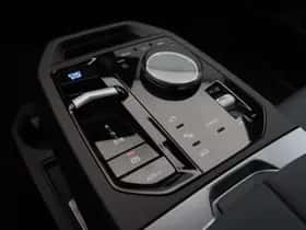 BMW iX (2026) thumbnail 15