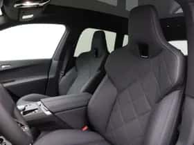 BMW iX (2026) thumbnail 4