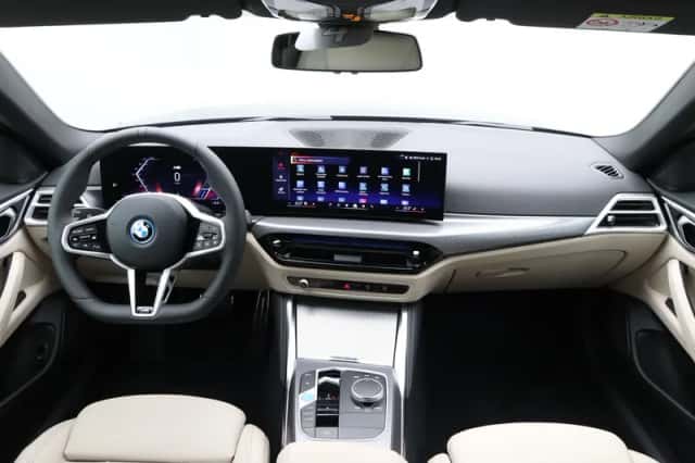 BMW i4 (2025) thumbnail 13