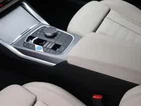 BMW i4 (2025) thumbnail 16