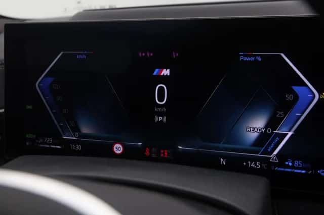 BMW X5 (2025) thumbnail 3