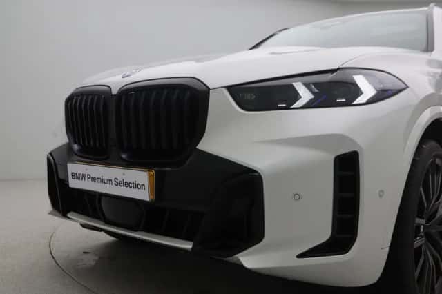 BMW X5 (2025) thumbnail 24