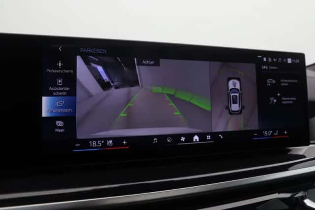 BMW X5 (2025) thumbnail 28