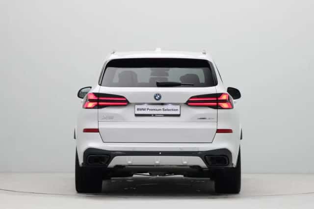BMW X5 (2025) thumbnail 10
