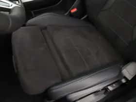 BMW iX2 (2025) thumbnail 13