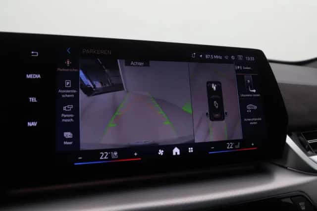 BMW iX2 (2025) thumbnail 21