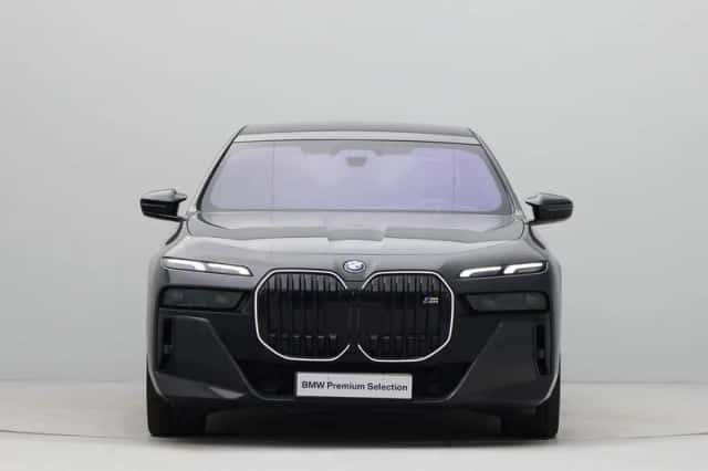 BMW 7-Serie (2025) thumbnail 6