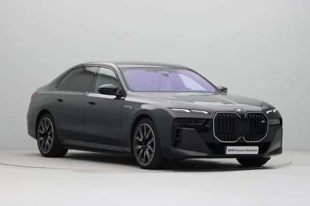 BMW 7-Serie (2025) thumbnail 7