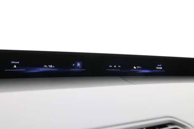 BMW iX3 (2026) thumbnail 3