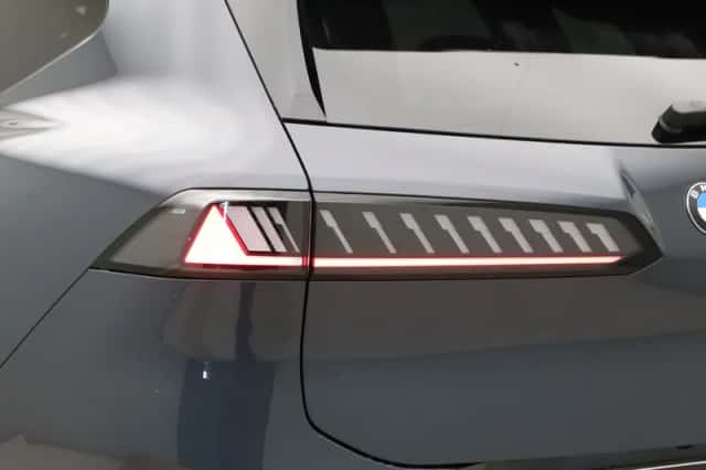 BMW iX3 (2026) thumbnail 23