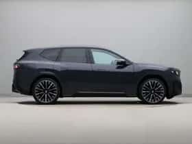 BMW iX3 (2026) thumbnail 8