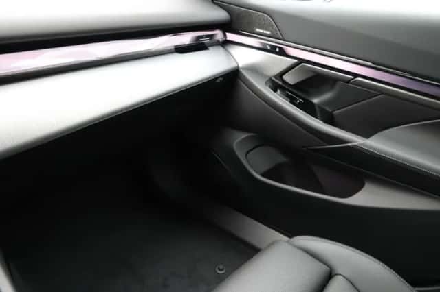 BMW i5 (2025) thumbnail 15