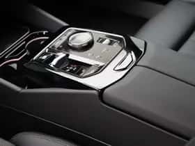 BMW i5 (2025) thumbnail 18