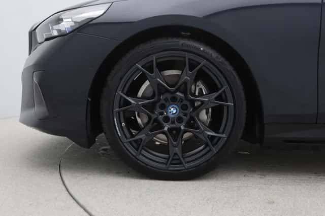 BMW i5 (2025) thumbnail 20