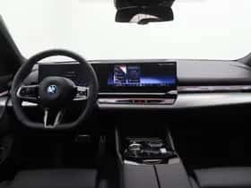 BMW i5 (2025) thumbnail 30