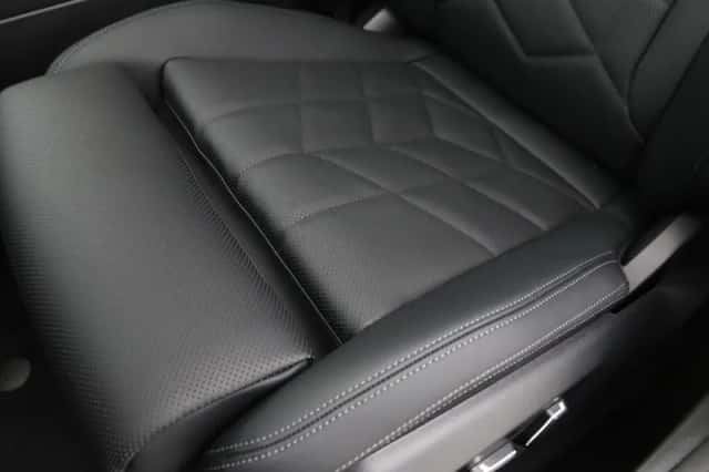 BMW i5 (2025) thumbnail 34