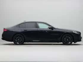 BMW i5 (2025) thumbnail 8