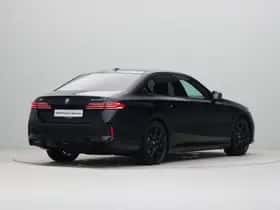 BMW i5 (2025) thumbnail 9