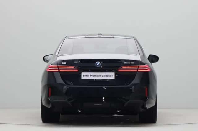 BMW i5 (2025) thumbnail 10