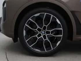 BMW X7 (2026) thumbnail 20