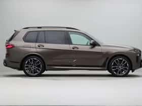 BMW X7 (2026) thumbnail 7