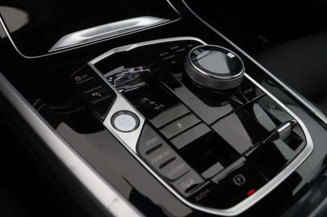 BMW X5 (2026) thumbnail 19