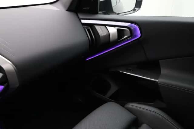 BMW X3 (2026) thumbnail 16
