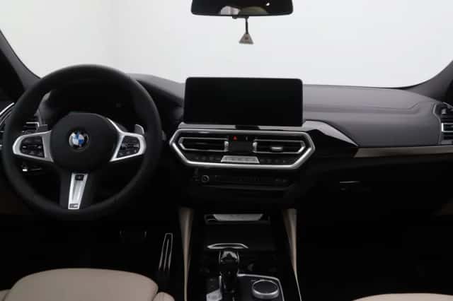 BMW X4 (2026) thumbnail 13