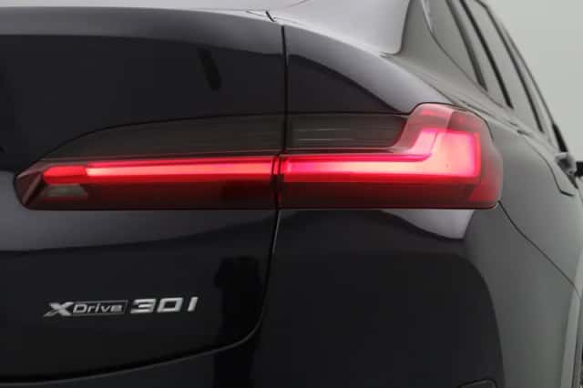 BMW X4 (2026) thumbnail 22