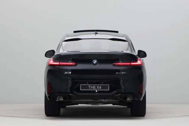 BMW X4 (2026) thumbnail 10