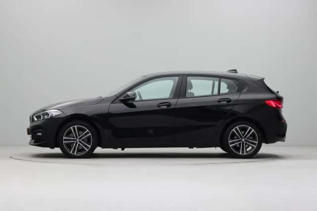 BMW 1-Serie (2021) thumbnail 12