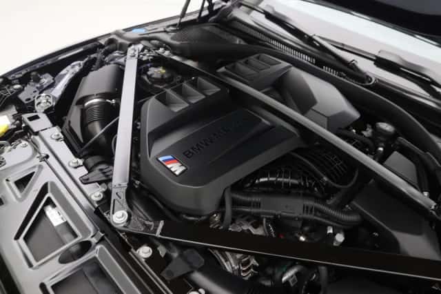 BMW M4 (2026) thumbnail 33