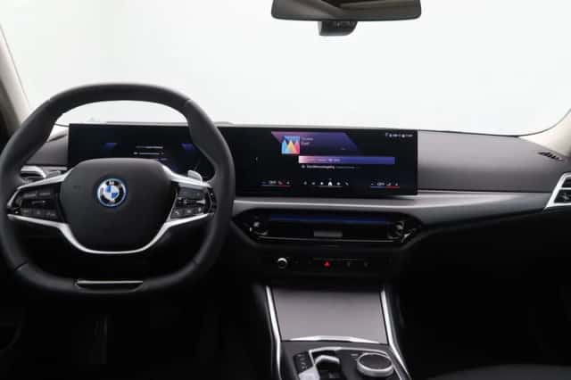 BMW 3-Serie (2025) thumbnail 13