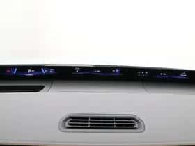 BMW iX3 (2026) thumbnail 16