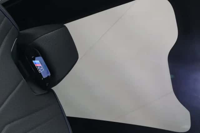 BMW iX3 (2026) thumbnail 26
