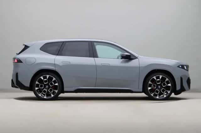 BMW iX3 (2026) thumbnail 4
