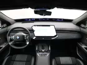BMW iX3 (2026) thumbnail 33