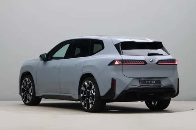 BMW iX3 (2026) thumbnail 7