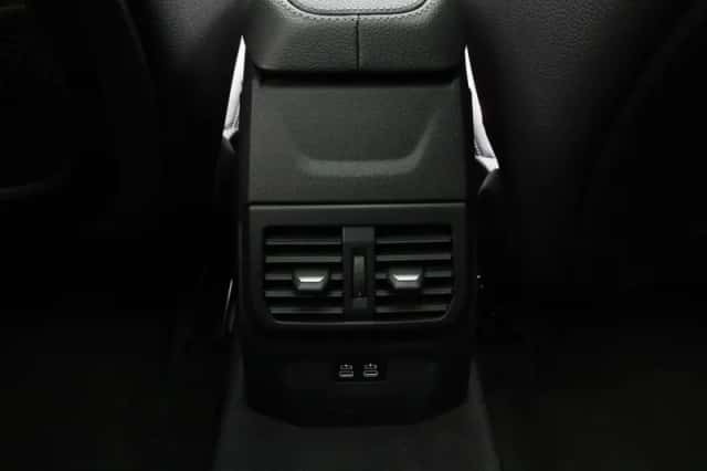 BMW 1-Serie (2021) thumbnail 20
