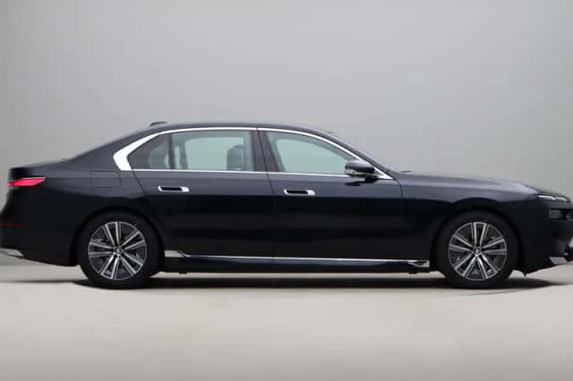 BMW 7-Serie (2026) thumbnail 4