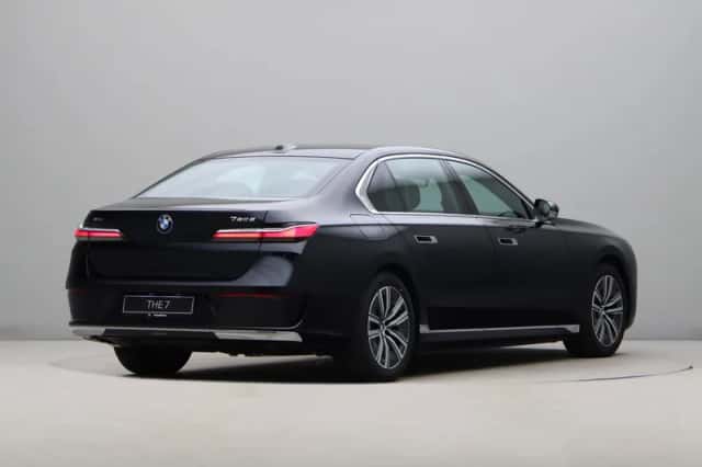 BMW 7-Serie (2026) thumbnail 5