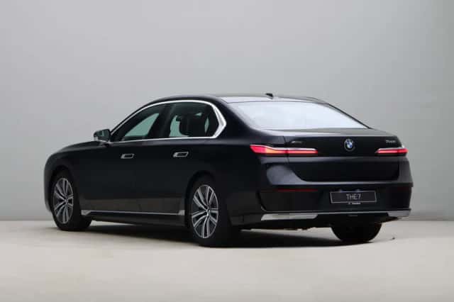 BMW 7-Serie (2026) thumbnail 7